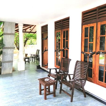 Induwara Safari Resort 우다왈라웨 외부 사진