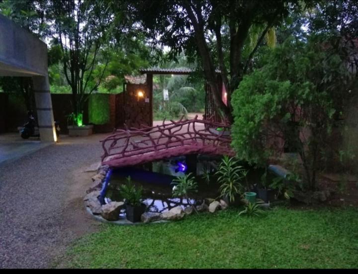Induwara Safari Resort 우다왈라웨 외부 사진