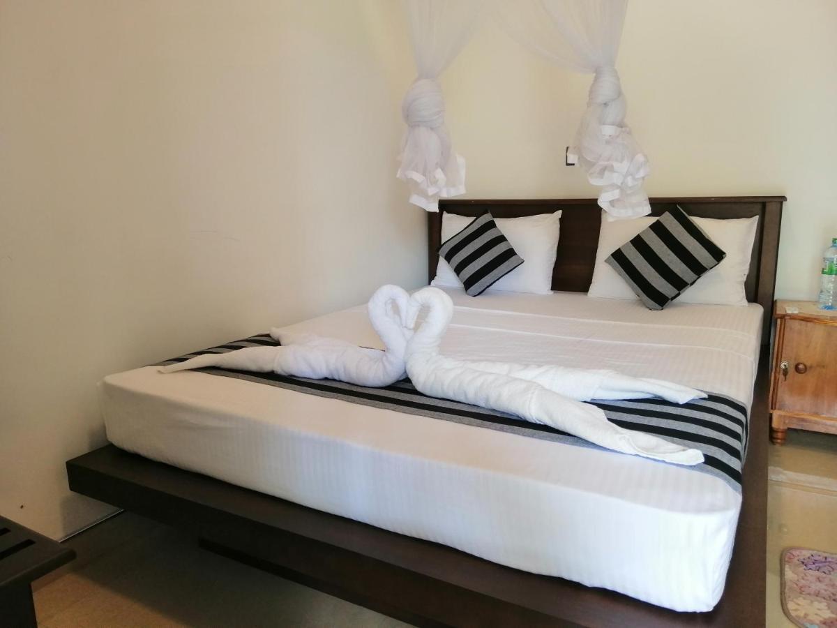 Induwara Safari Resort 우다왈라웨 외부 사진