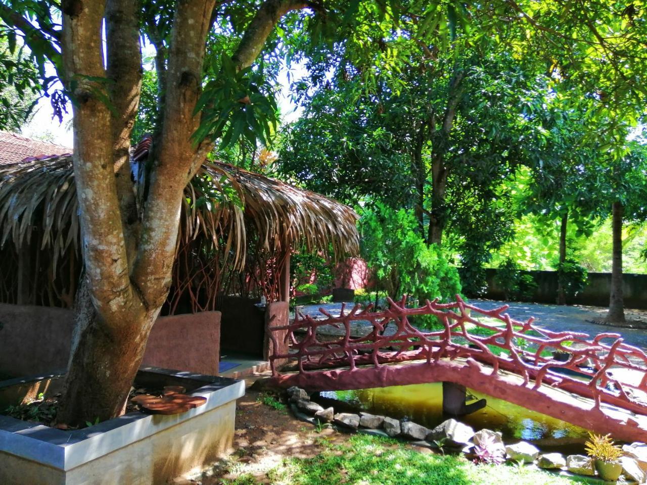 Induwara Safari Resort 우다왈라웨 외부 사진